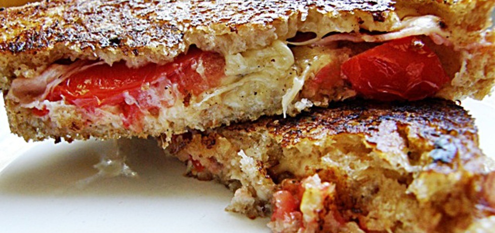 Smażone sandwicze z bekonem i pomidorami (autor: js28 ...