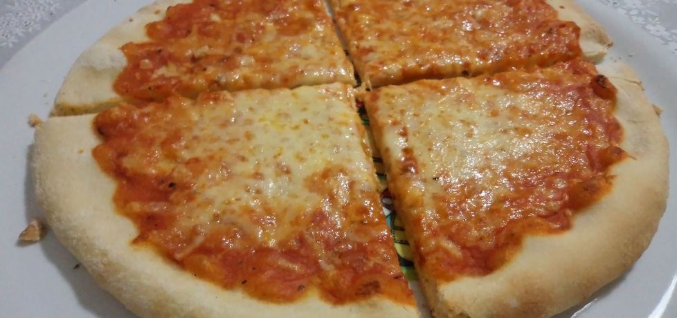 Pizza margherita (autor: waclaw)