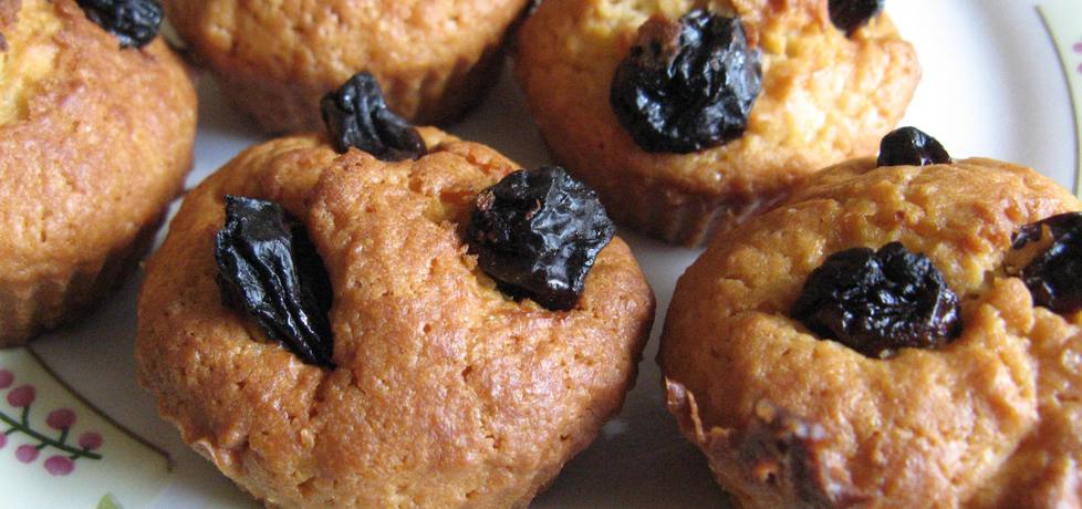 Muffiny z rodzynkami (autor: plocia)