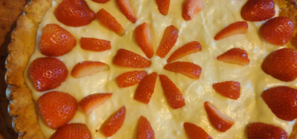 Szybka tarta z masą i truskawkami (autor: czyki)