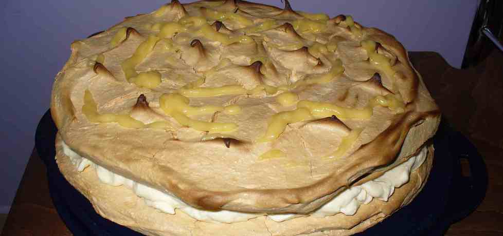 Tort bezowy z kremem cytrynowym (autor: irenam)