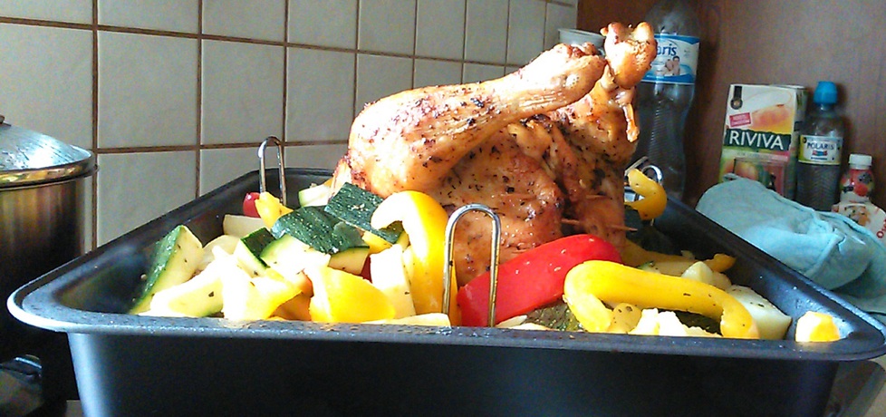 Kurczak pieczony w całości z warzywami (autor: anemon ...