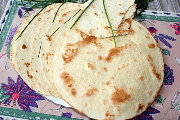 Przepis  domowa tortilla (placki pszenne) przepis