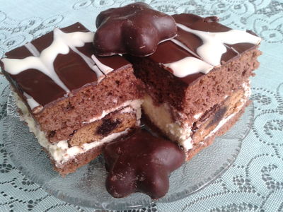 Ciasto czekoladowe z pierniczkami