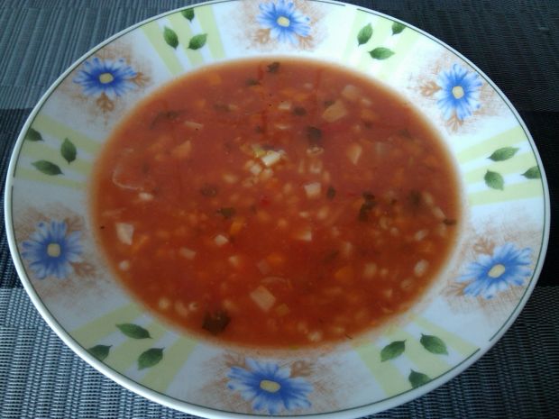 Przepis  zupa pomidorowa z kaszą pęczak przepis