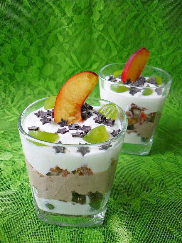 Przepis  deser z figą i jogurtem greckim przepis