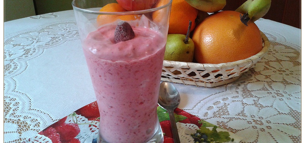 Koktajl jogurtowy z malinami i siemieniem lnianym (autor: monikat83 ...