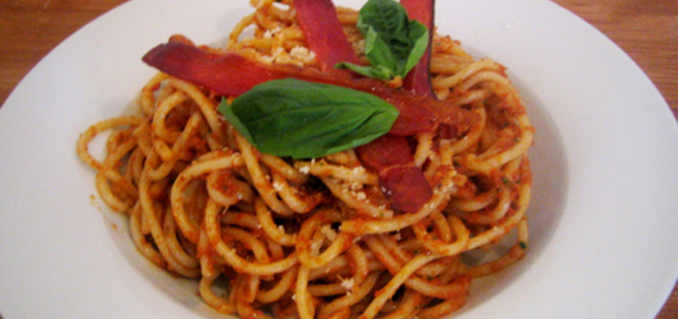 Spaghetti z pomidorowym pesto rosso (autor: brioszka ...