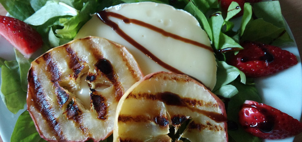Grillowany camembert z jabłkiem (autor: alexm)