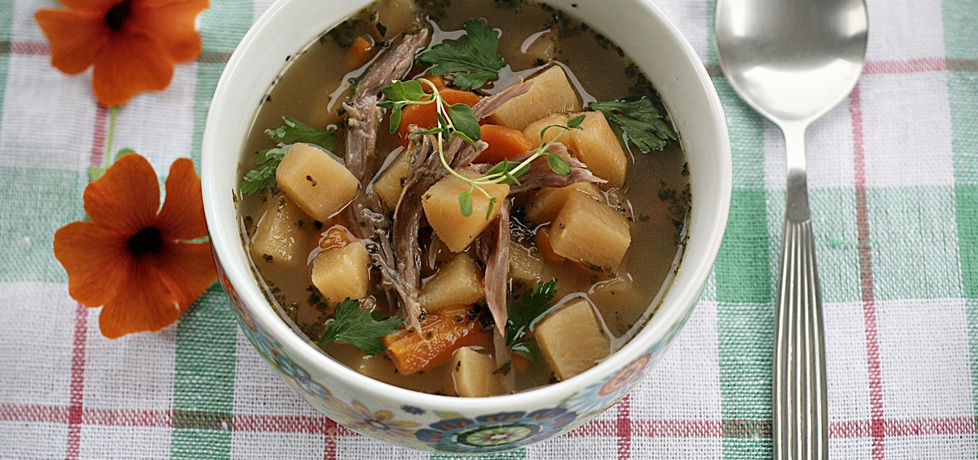 Sycąca zupa z brukwi na gęsinie (autor: kuchnia