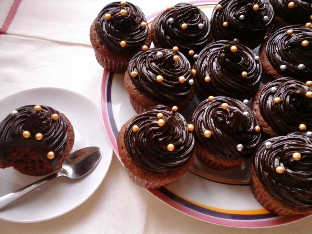 Muffinki kakaowe (desery i przekąski dla dzieci)