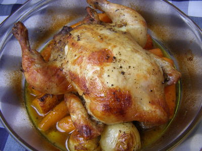 Kurczak z rękawa z cebulą i marchwią