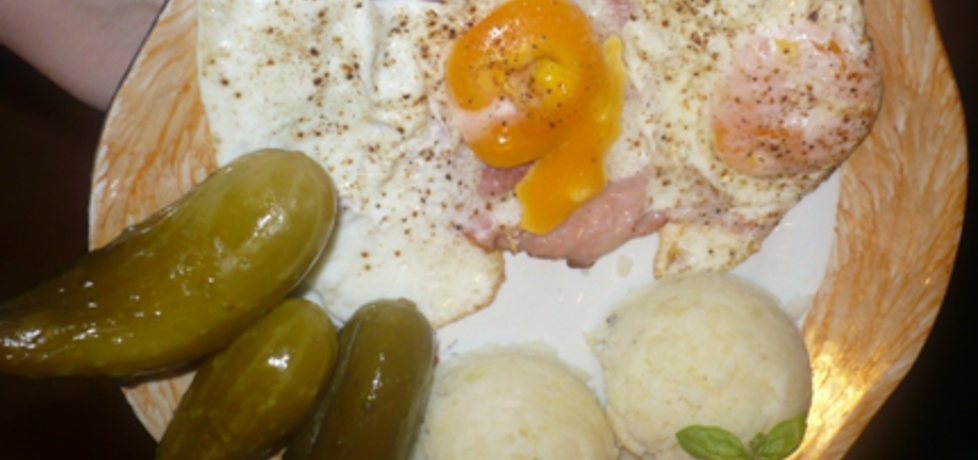 Obiadem z sadzonym jajkiem (autor: tetalicha)