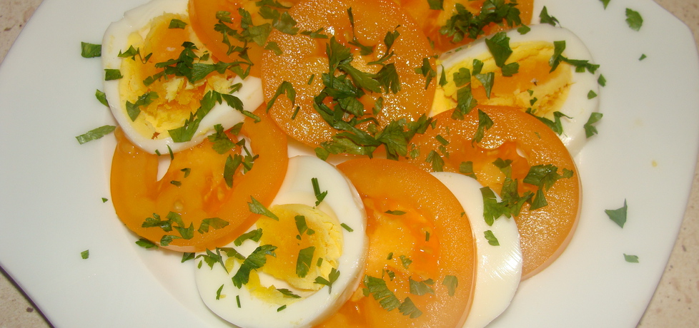 Sałatka z jajkiem i pomidorem (autor: paulina2157 ...