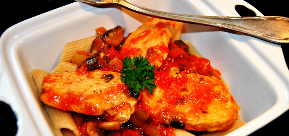 Filet z kurczaka w pomidorach i pieczarkach (autor: rng