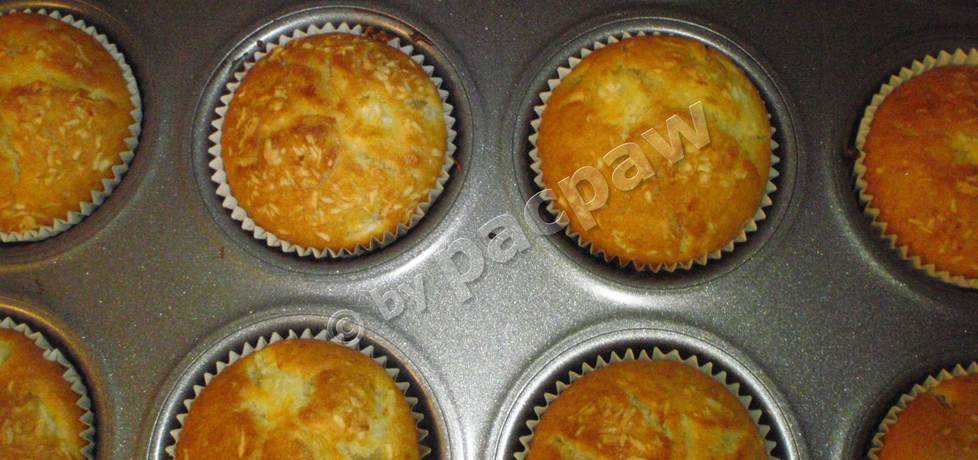 Muffiny z ananasem (autor: pacpaw)