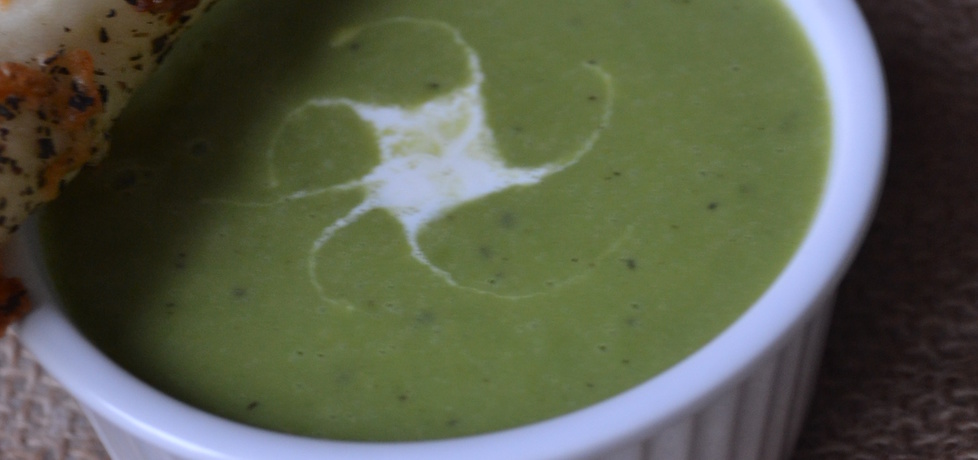 Zupa krem z zielonego groszku i avocado. (autor: wyattearp ...