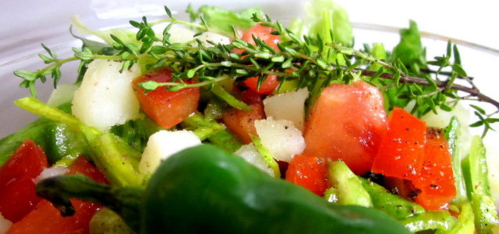 Sałatka z zielonej papryki i pomidorów (autor: cris04 ...