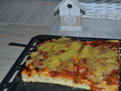 Wiejska domowa pizza z mielonkom najlepsza pizza ...