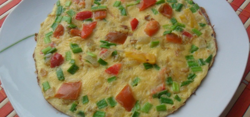 Omlet z cebulą i marynowaną papryką (autor: renatazet ...