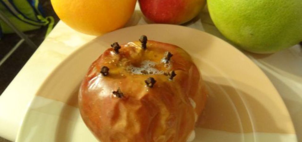 Jabłko pieczone z goździkami (autor: stokrotka)
