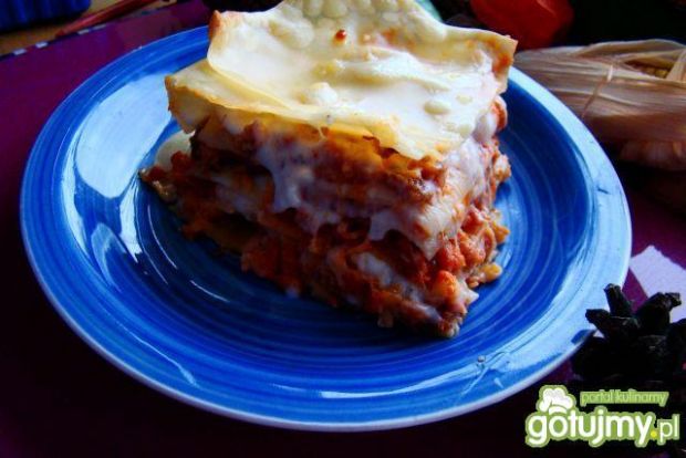 Przepis  domowe lasagne iwy przepis