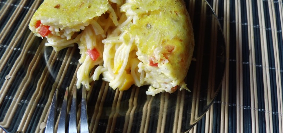 Zapiekany makaron z papryką i jajkami (autor: agnieszka8725 ...