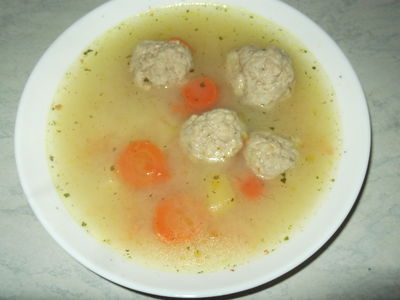 Zupa klopsikowa