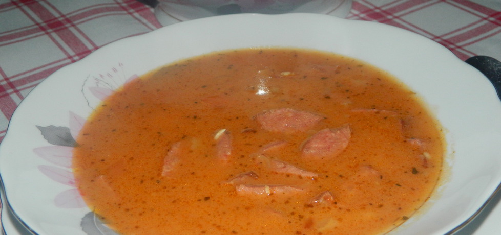 Zupka grochowa z kiełbaską (autor: bietka)