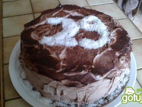 Tort urodzinowy  najlepsze przepisy kulinarne