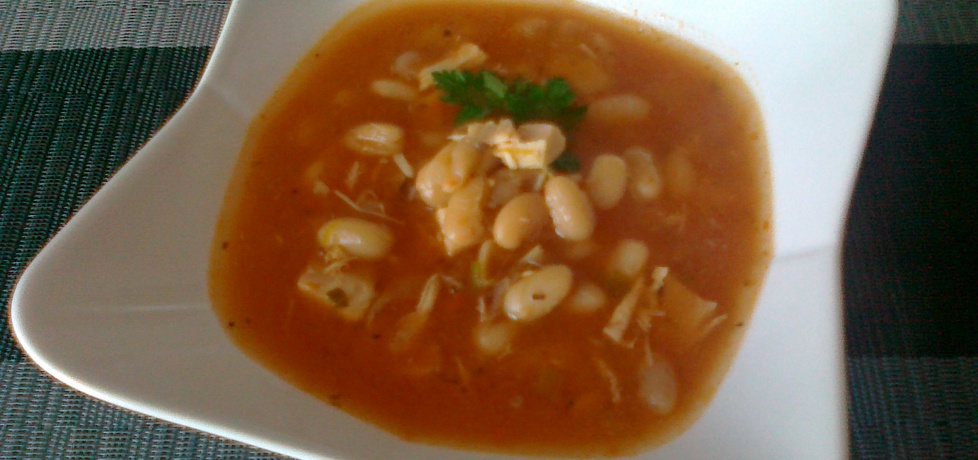 Pikantna zupa fasolowa (autor: konczi)