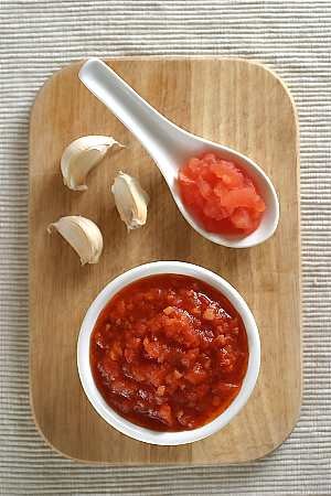 Sos pomidorowy po wietnamsku  prosty przepis i składniki
