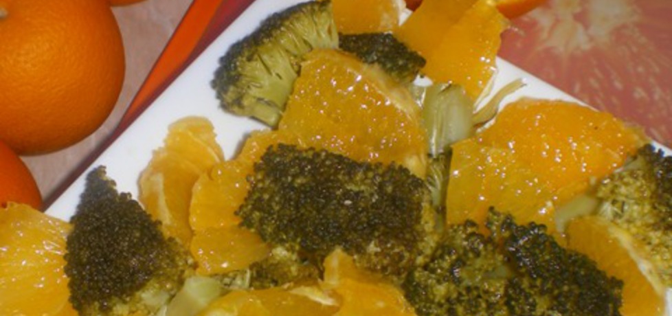Surówka z brokuła i pomarańczy (autor: ilka86)