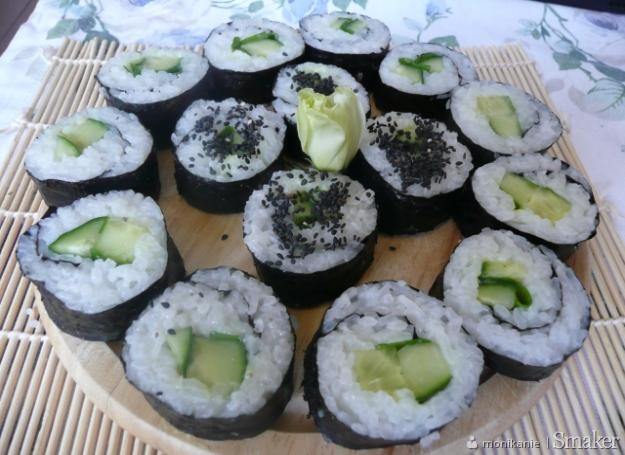 Maki z ogórkiem (sushi)