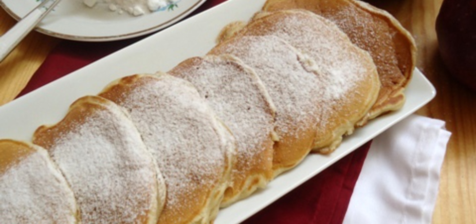 Pancakes maslankowe z jabłkami (autor: ilka86)