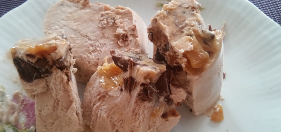 Domowe lody z czekoladą i krówką (autor: annieb)