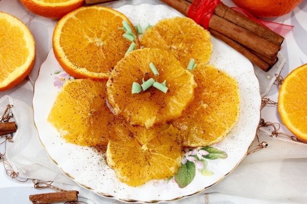 Przepis  pomarańcze z miodem i cynamonem