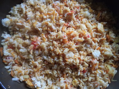 Ryż z curry i piersią z kurczaka