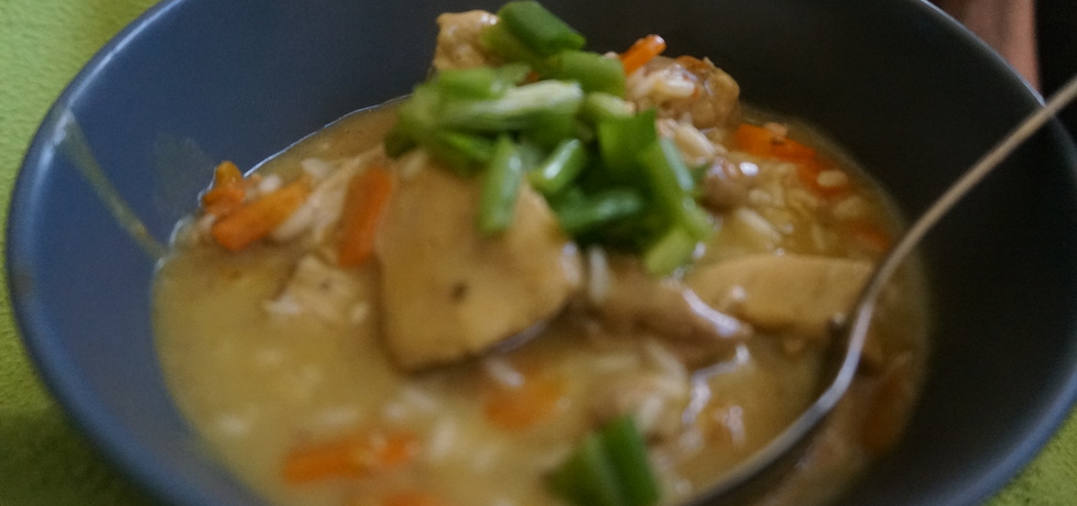 Ryż z kurczakiem i warzywami w aromatycznym sosie (autor: kikiriki ...