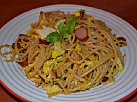 Przepis  spaghetti z oscypkiem i jajkiem przepis