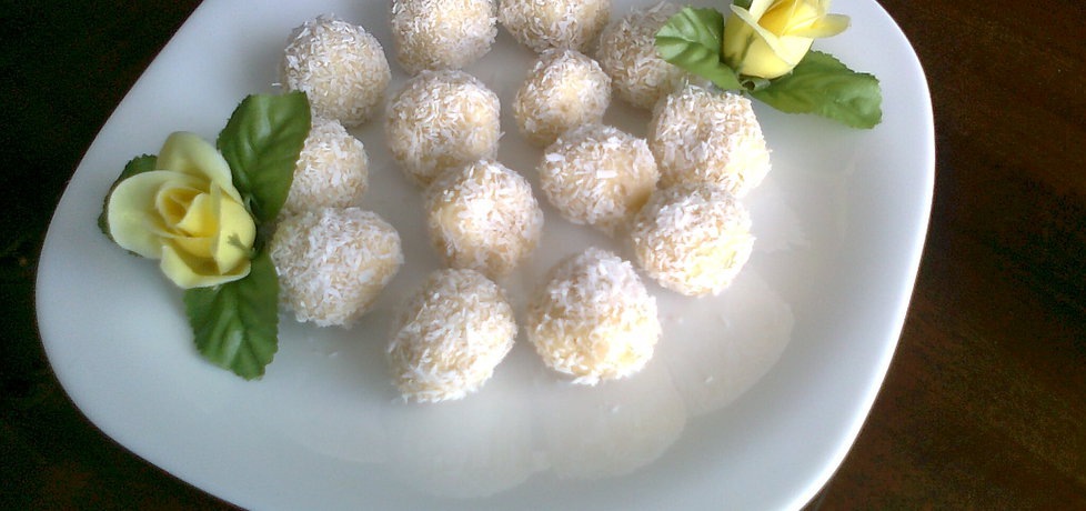 Trufle z białą czekoladą, migdałami i kokosem (autor: katarzyna59 ...