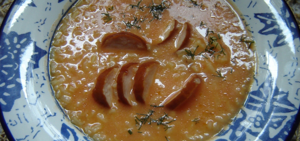 Zupa pomidorowa z ryżem na kiełbasie (autor: katarzyna40 ...