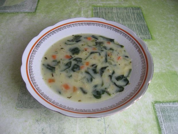 Przepis  zupa warzywna ze szpinakiem przepis