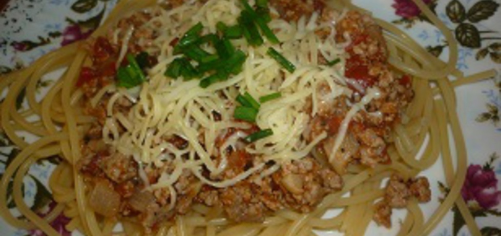 Spaghetti z mięsem (autor: wafelek2601)