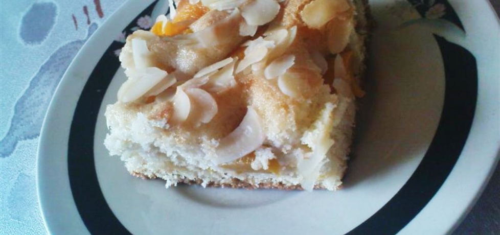 Ciasto z brzoskwiniami i migdałami (autor: triss)