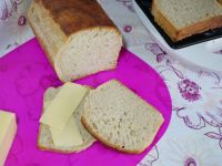 Przepisy: domowy chleb tostowy