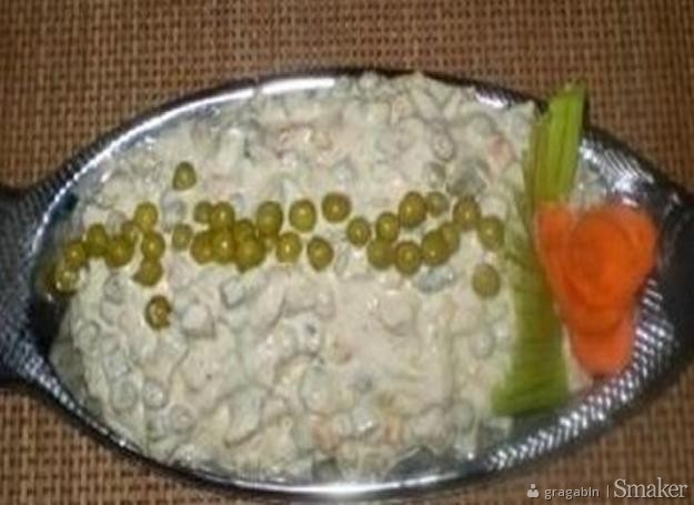 Salatka sledziowa w smietanie
