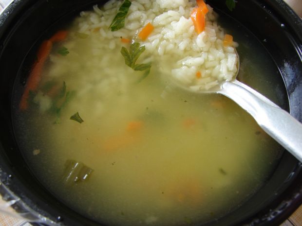 Przepis  zupa z ryżem i marchewką przepis