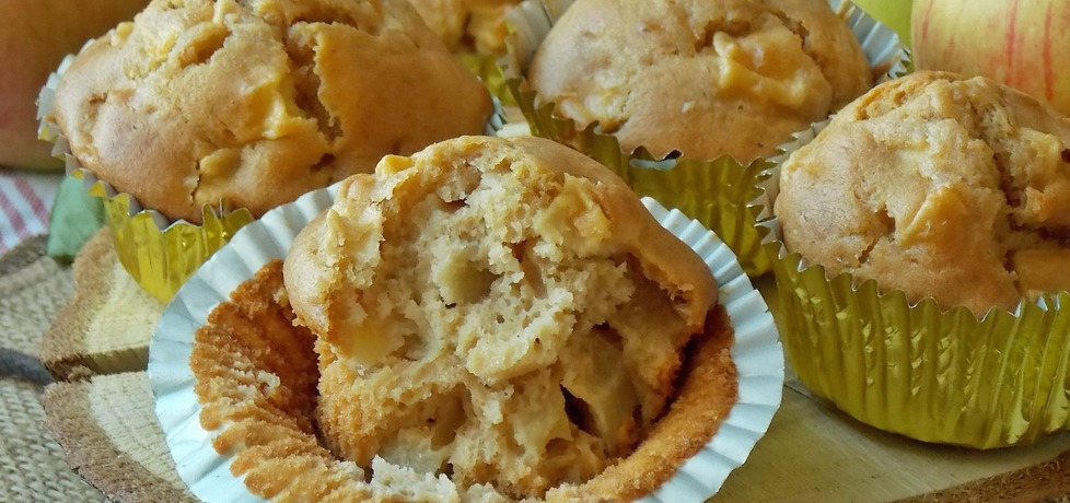 Kajmakowe muffinki z jabłkami i masłem orzechowym (autor: mniam ...