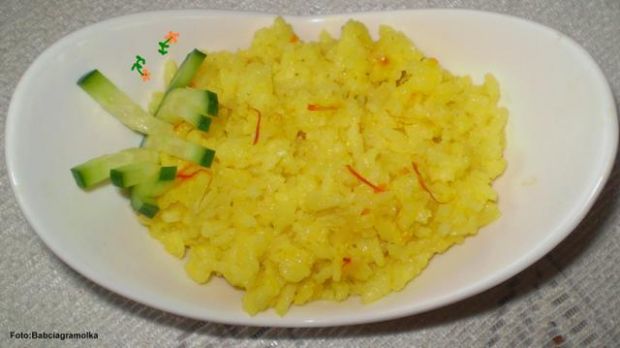 Przepis  ryż z szafranem na bulionie : przepis